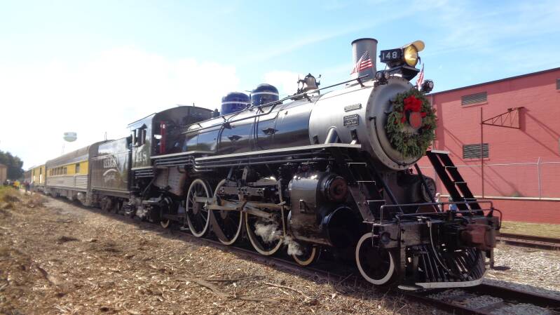 Inaugural passenger excursion of the Sugar Express in December 2021.