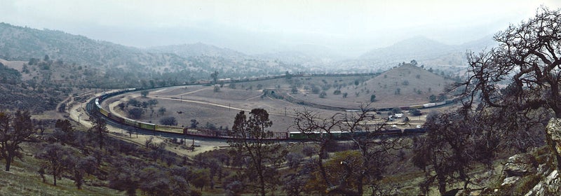 Tehachapi Underground Tehachapi Loop | Trains and Railroads