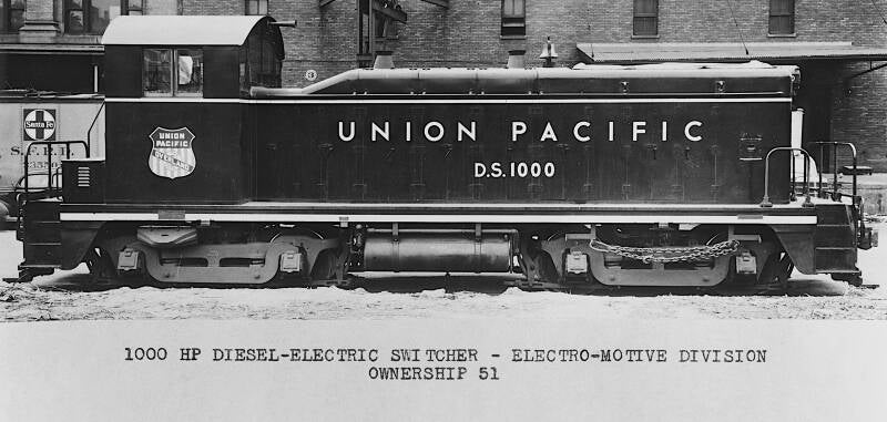 Union Pacific EMC NW 2 No. D.S. 1000 1939.