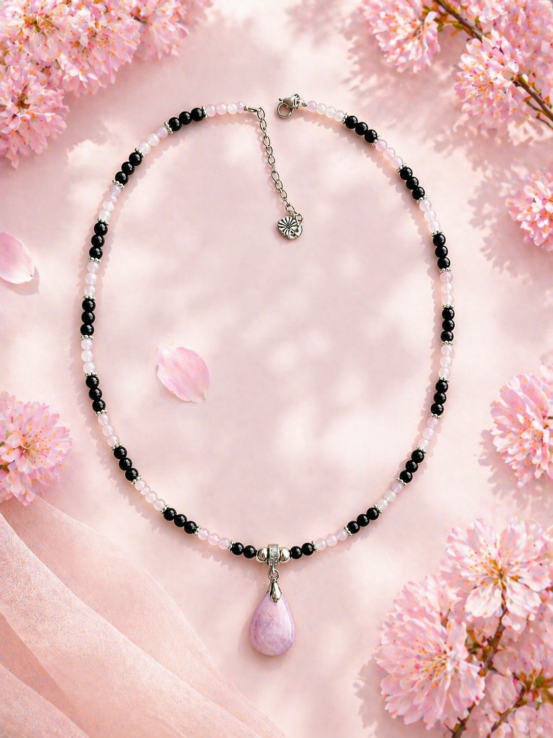 Collier 42 cm + 5 cm en kunzite et onyx