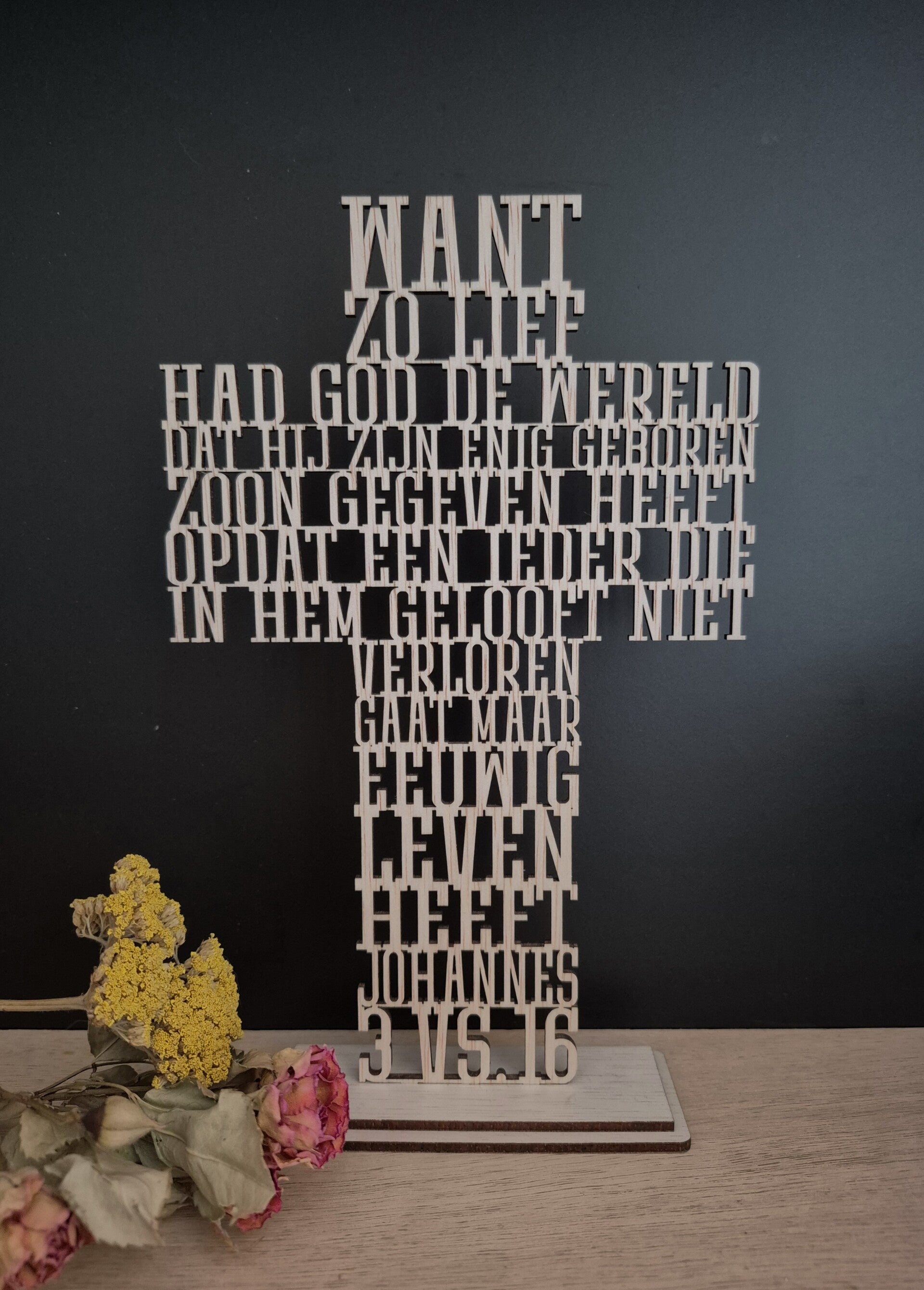 Want zo lief had God de wereld - Kruis (Joh. 3:16)