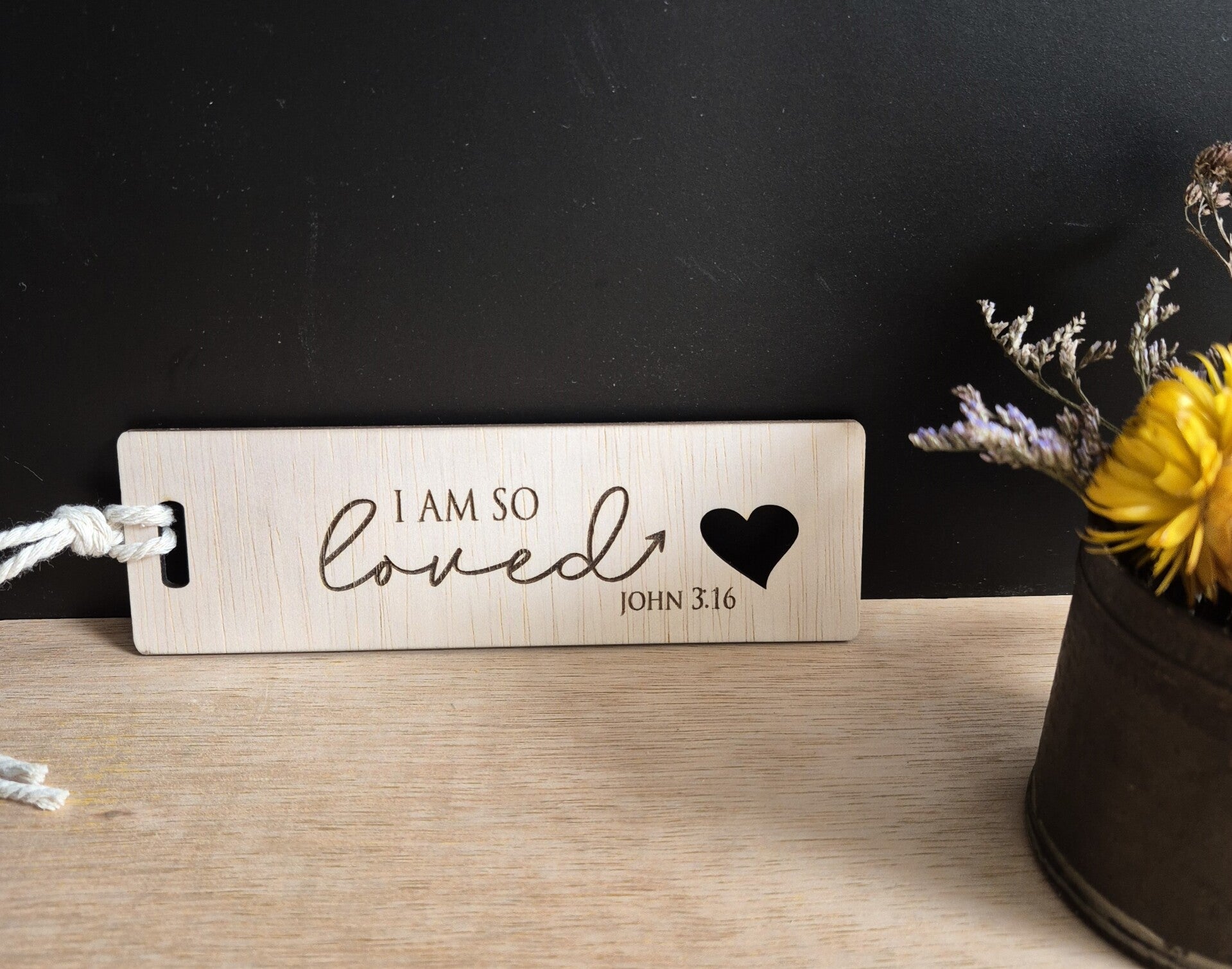 Boekenlegger 'I am so Loved' John 3:16