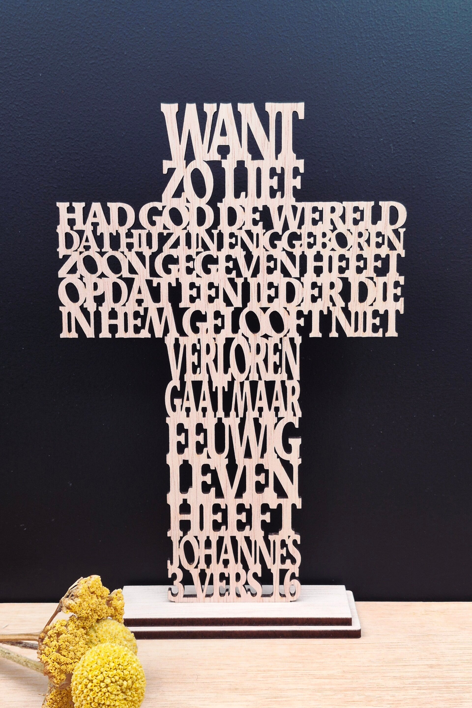Want zo lief had God de wereld - Kruis (Joh. 3:16)