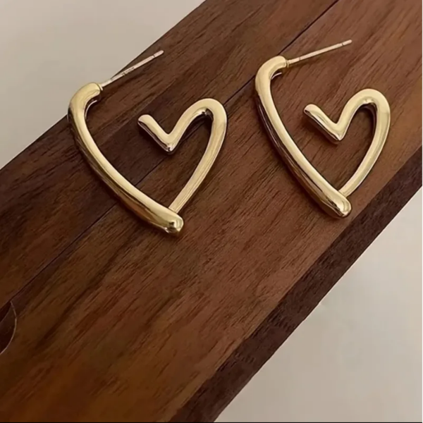Open Hearts Gold Earrings