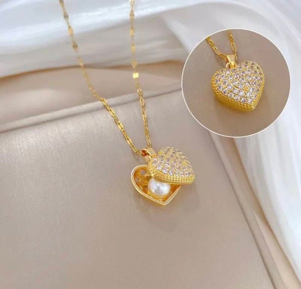 SparkleHeart With Pearl Gold Necklace