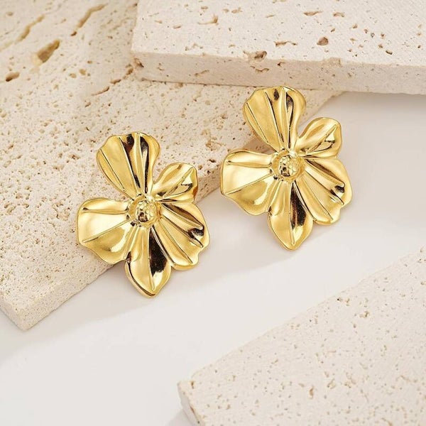 Cute Flowers Gold Earrings