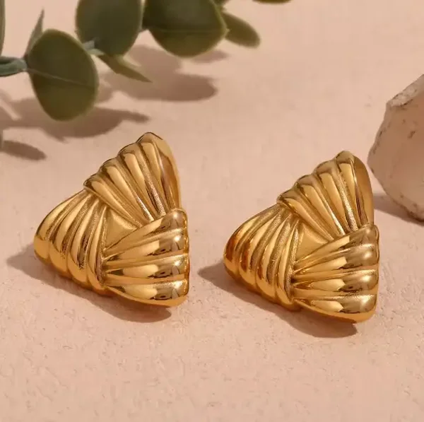 Twirl Triangle Gold Earrings