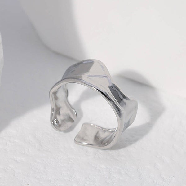 Serenity Wave Silver Ring