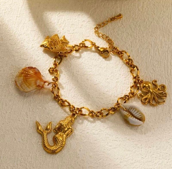 Ocean Tide Gold Bracelet