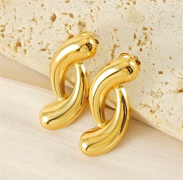 Celestia Gold Earrings