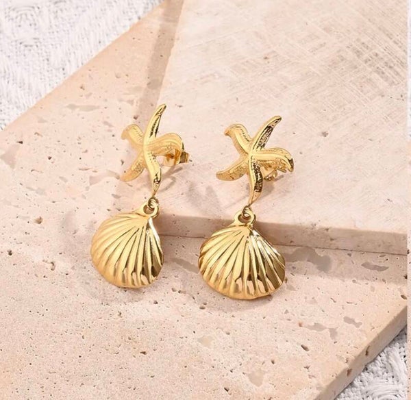 Starfish & Shell Gold Earrings