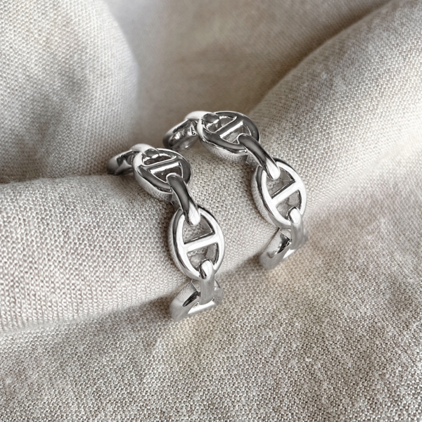 Dazzle Silver Ring