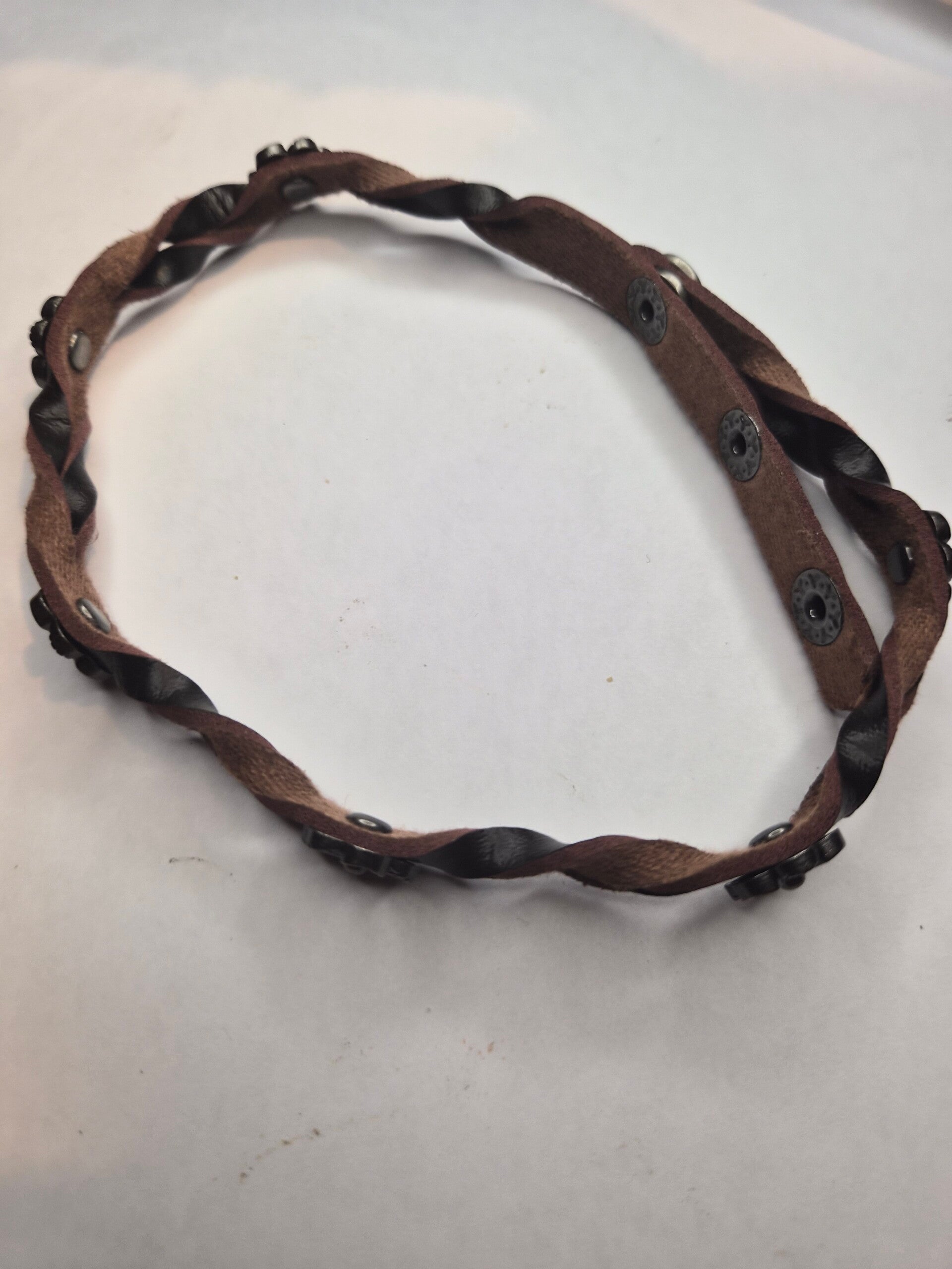 Bracelet à clous