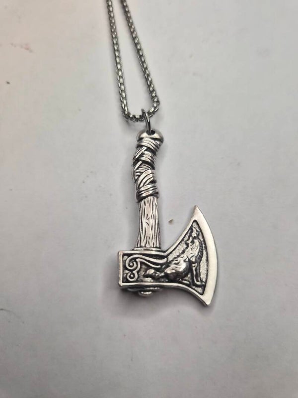 Collier hache viking