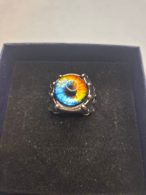Bague grand oeil