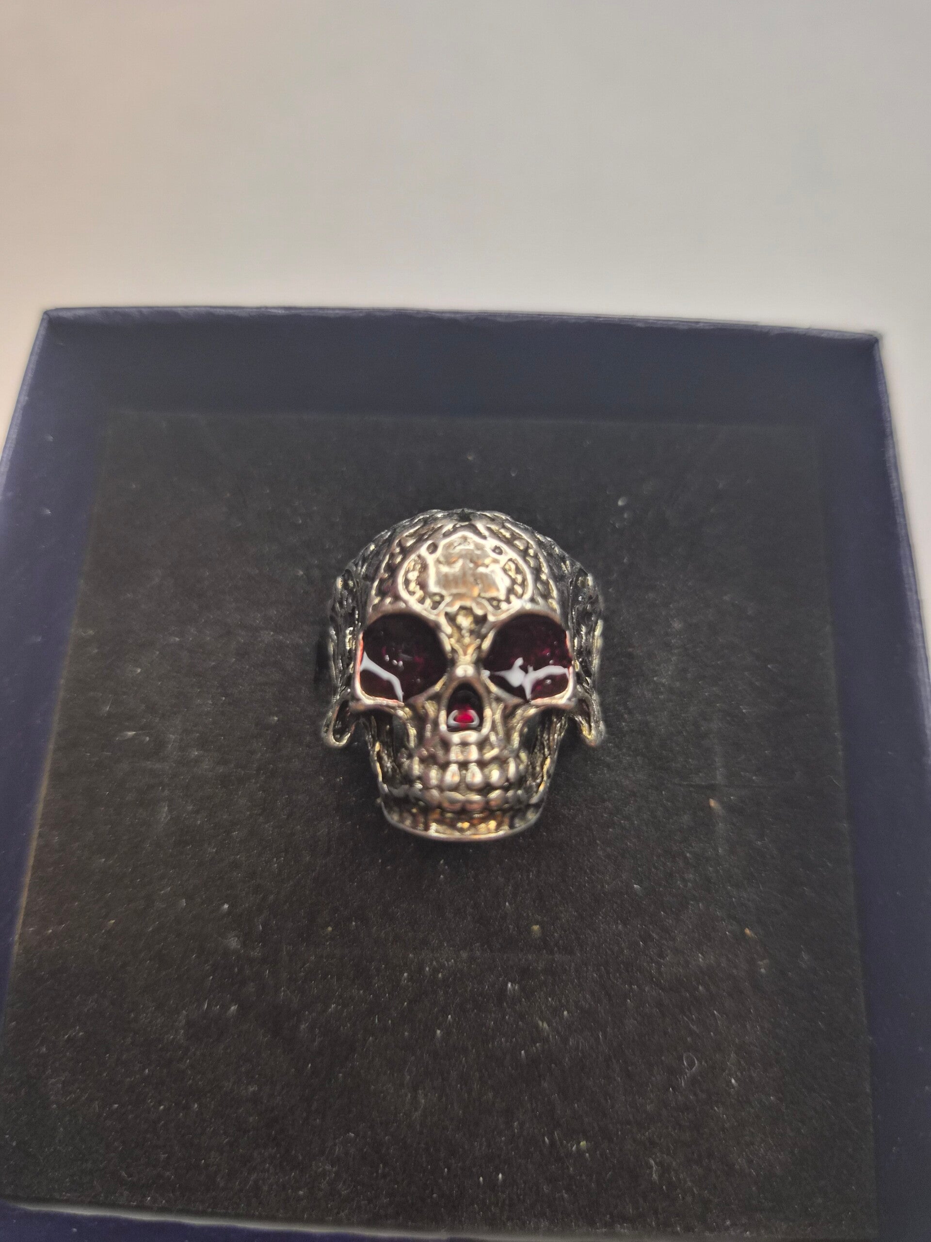Bague tête de mort