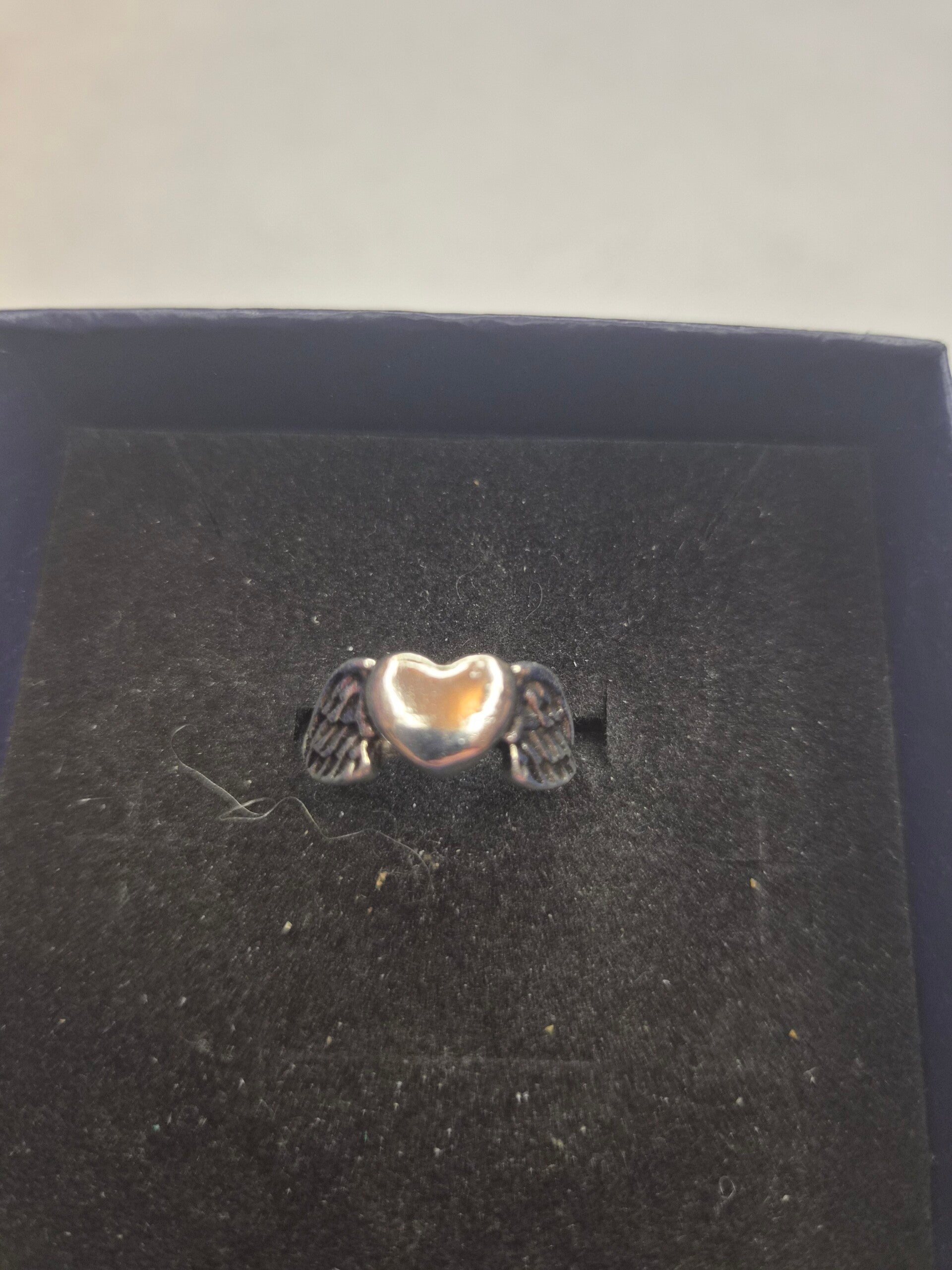 Bague coeur ailé