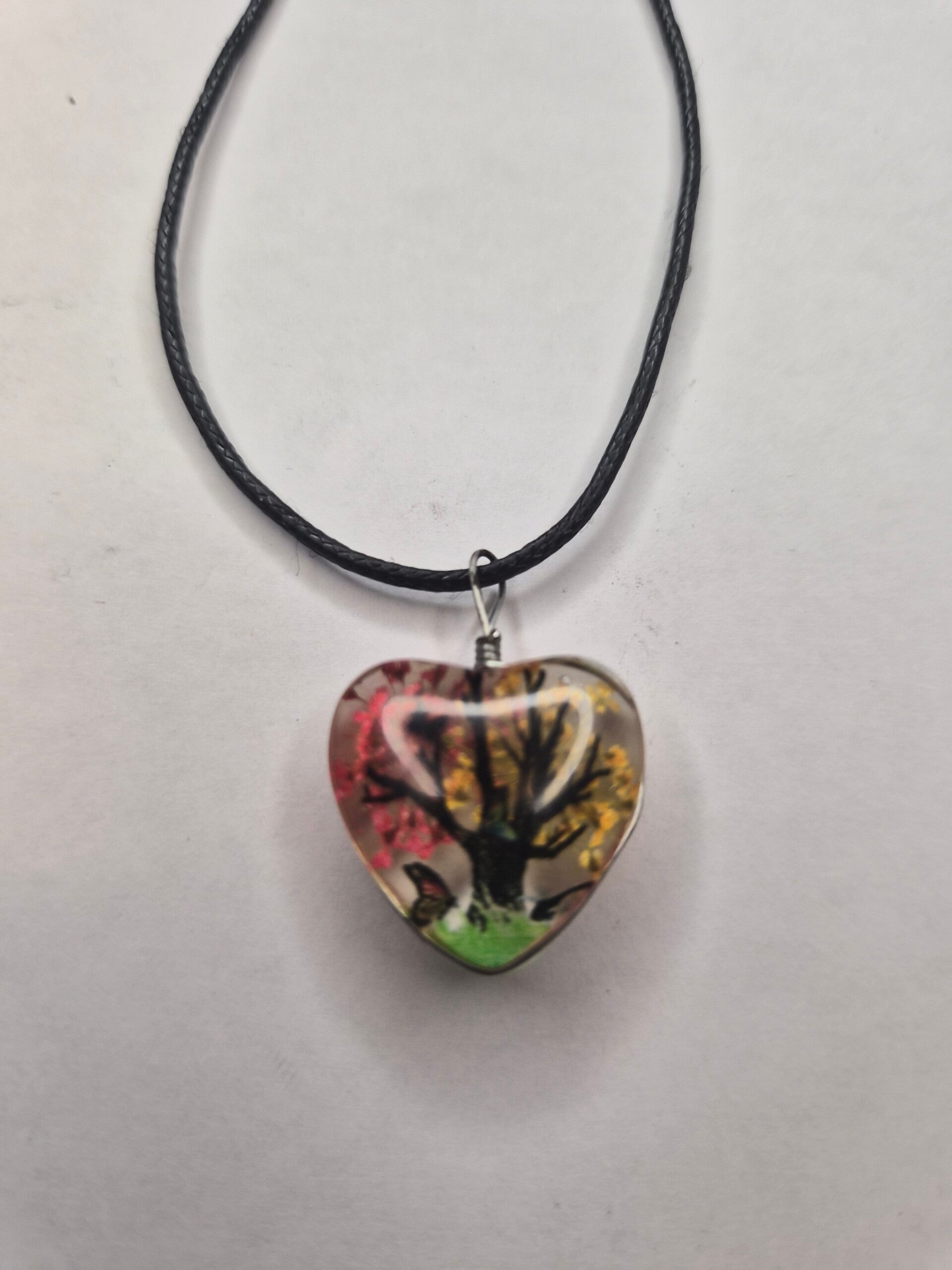 Collier coeur arbre