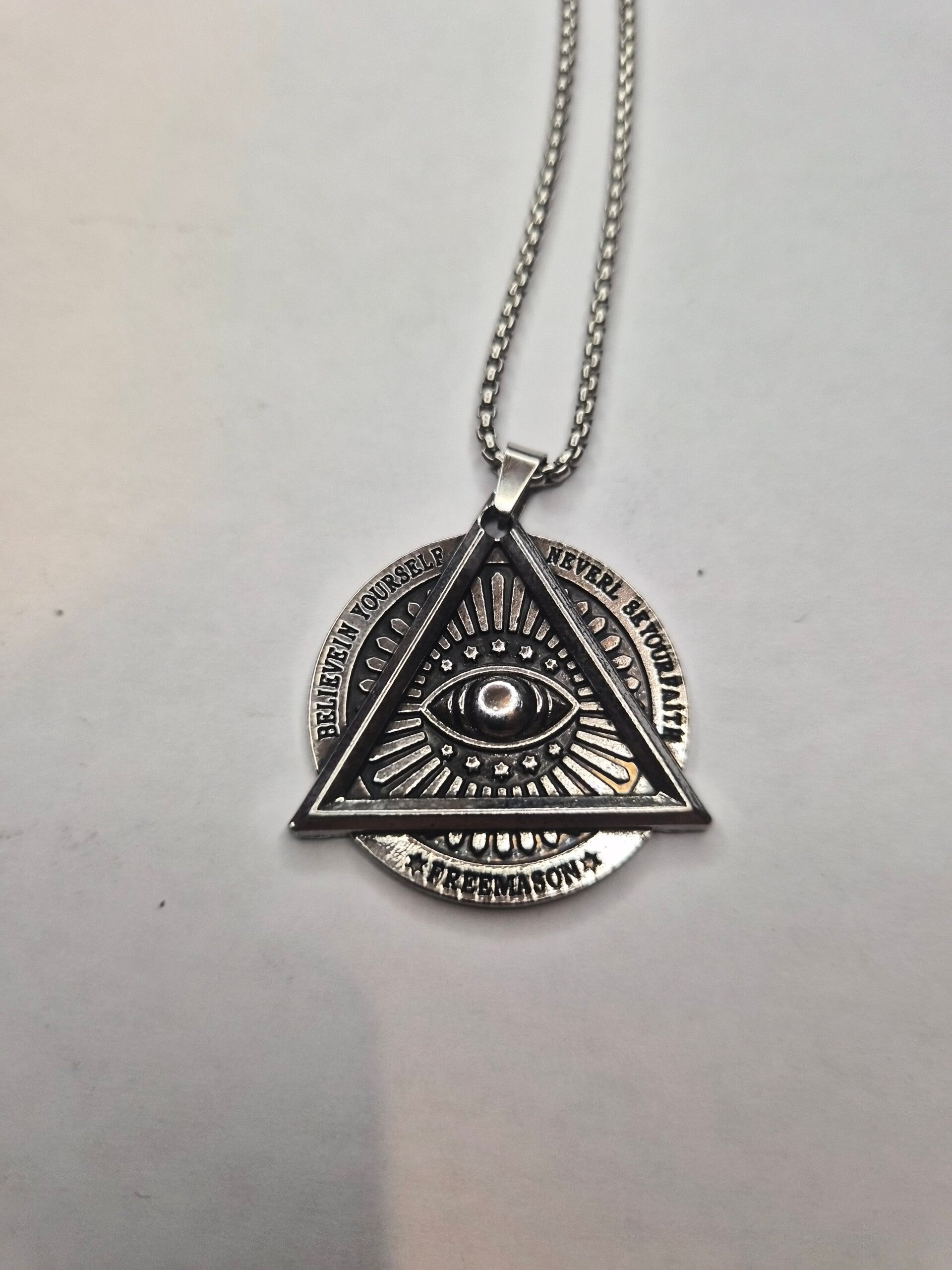 Collier gothique