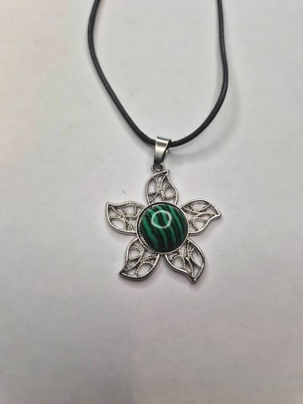 Collier fleur