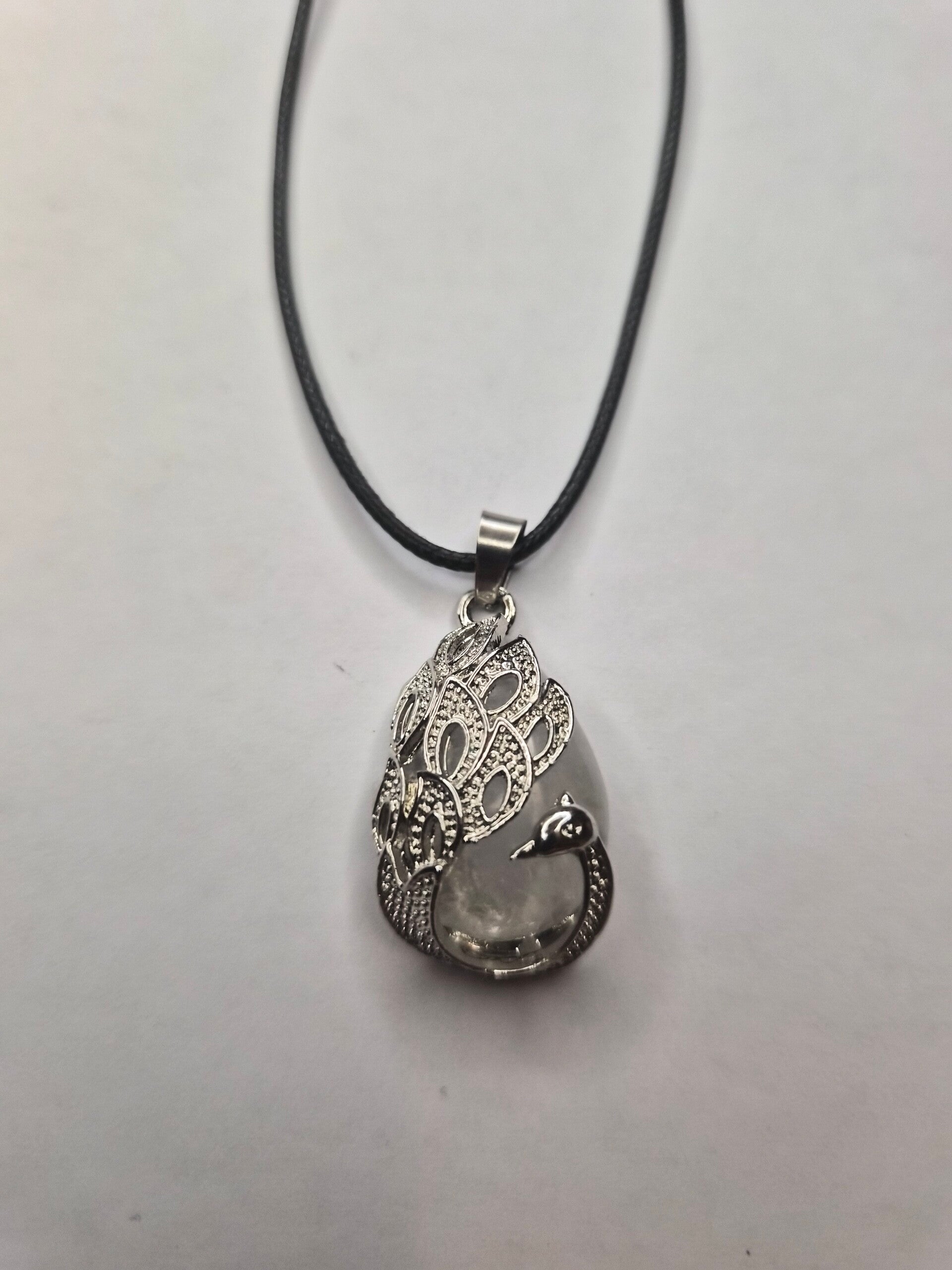 Collier Paon