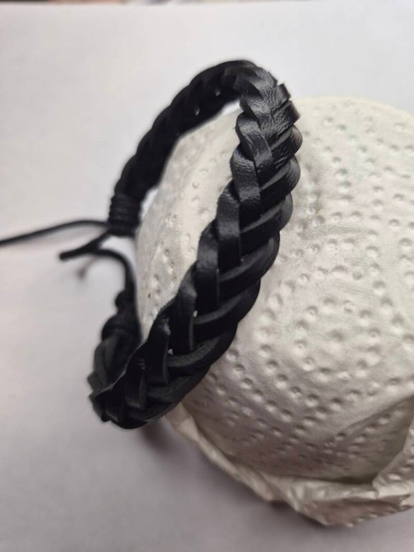 Bracelet noir torsadé