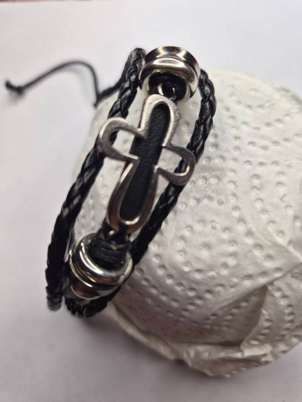 Bracelet noir croix