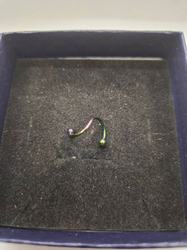 Piercing torsadé