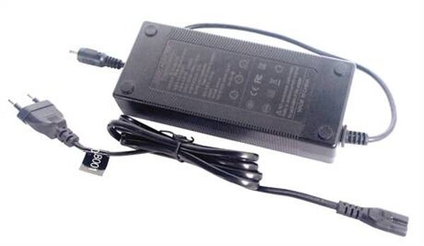 Chargeur 48V / 4Ah pour batterie 48 V C-2-00445