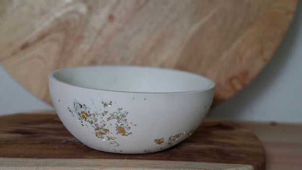 Schale zum Selbstbefüllen