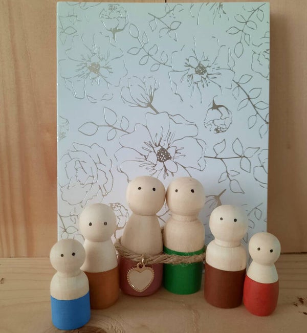 Jouw gezin in houten poppetjes