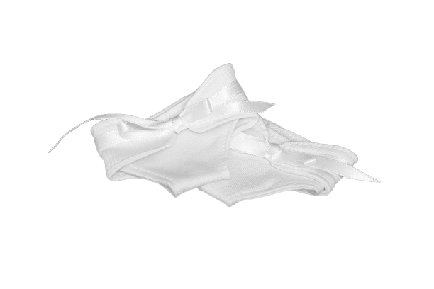 Handgemaakt luierbroekje voor een stilgeboren baby