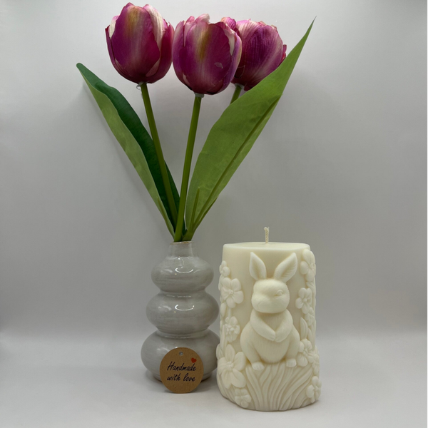 Osterhase im Kerzenschein - Osterzauber in Wachs