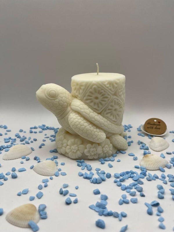 Meereszauber - Schildkrötenkerze mit tropischem Flair