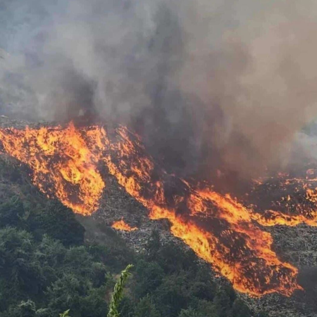 Flamblocker CF7 3-step approach for tackling landfill fires. eco, PFAS free and 100% biodegradable