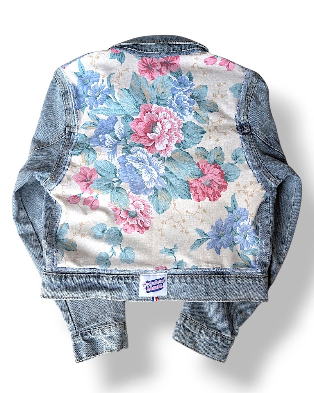 Veste en jean customisée Flowers T. S