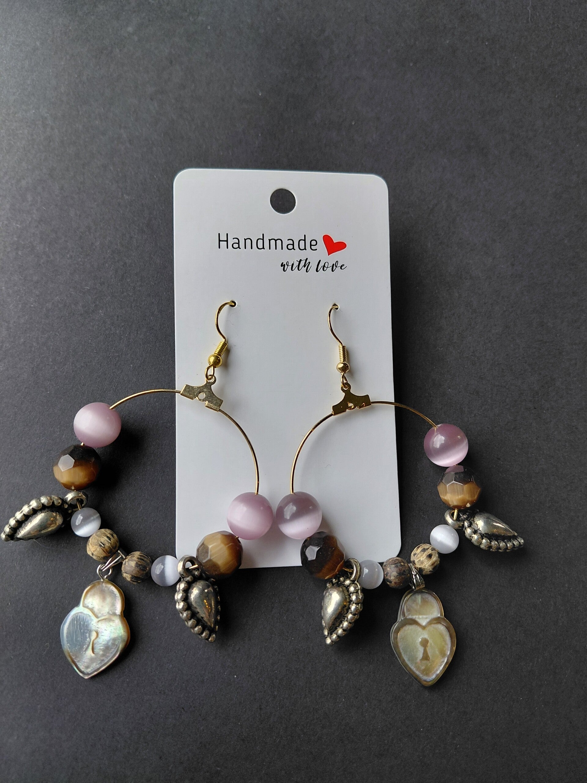 ✨ Handgemaakte statement oorbellen – warm & uniek
