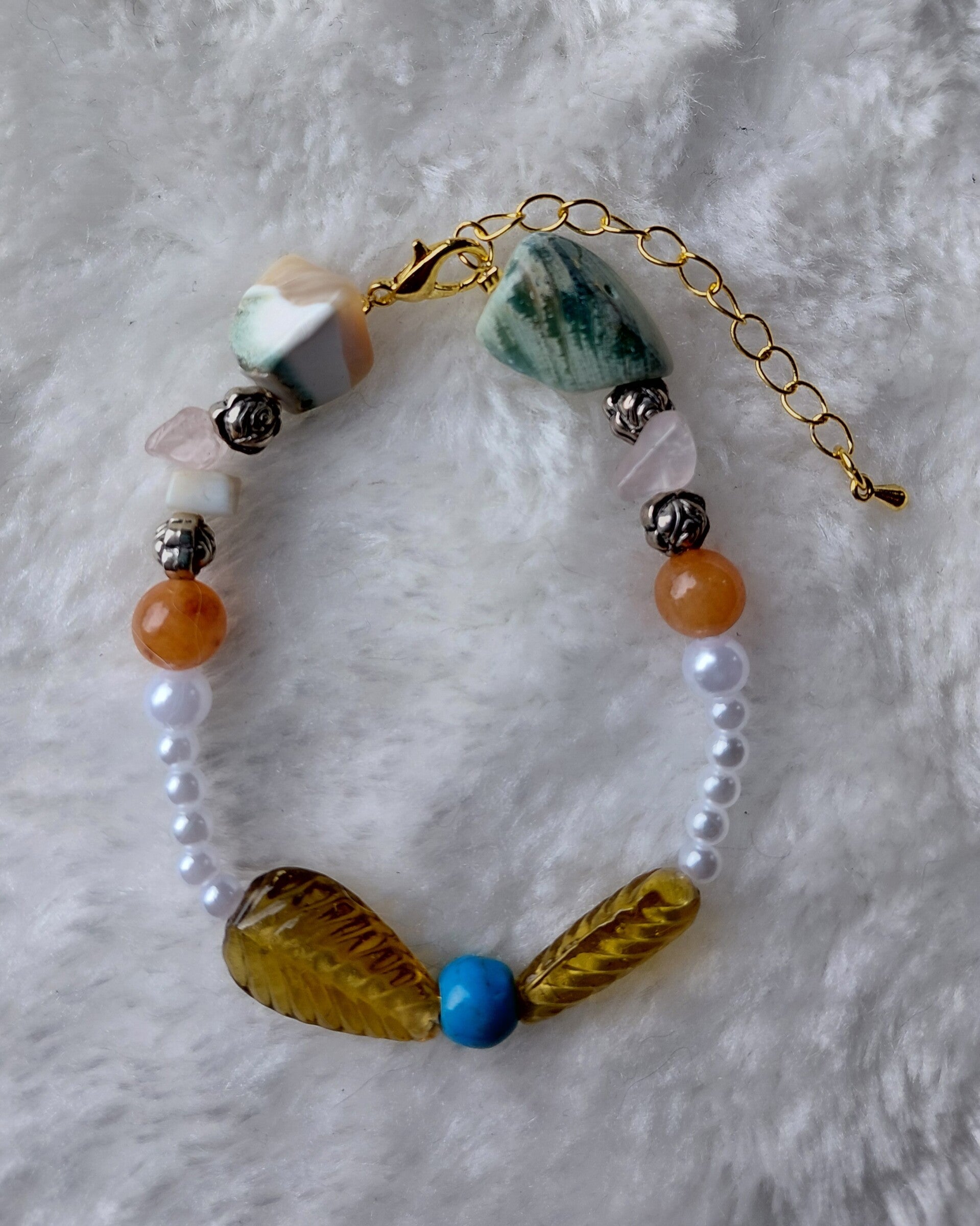 ✨ Handgemaakte armband met natuurlijke edelstenen