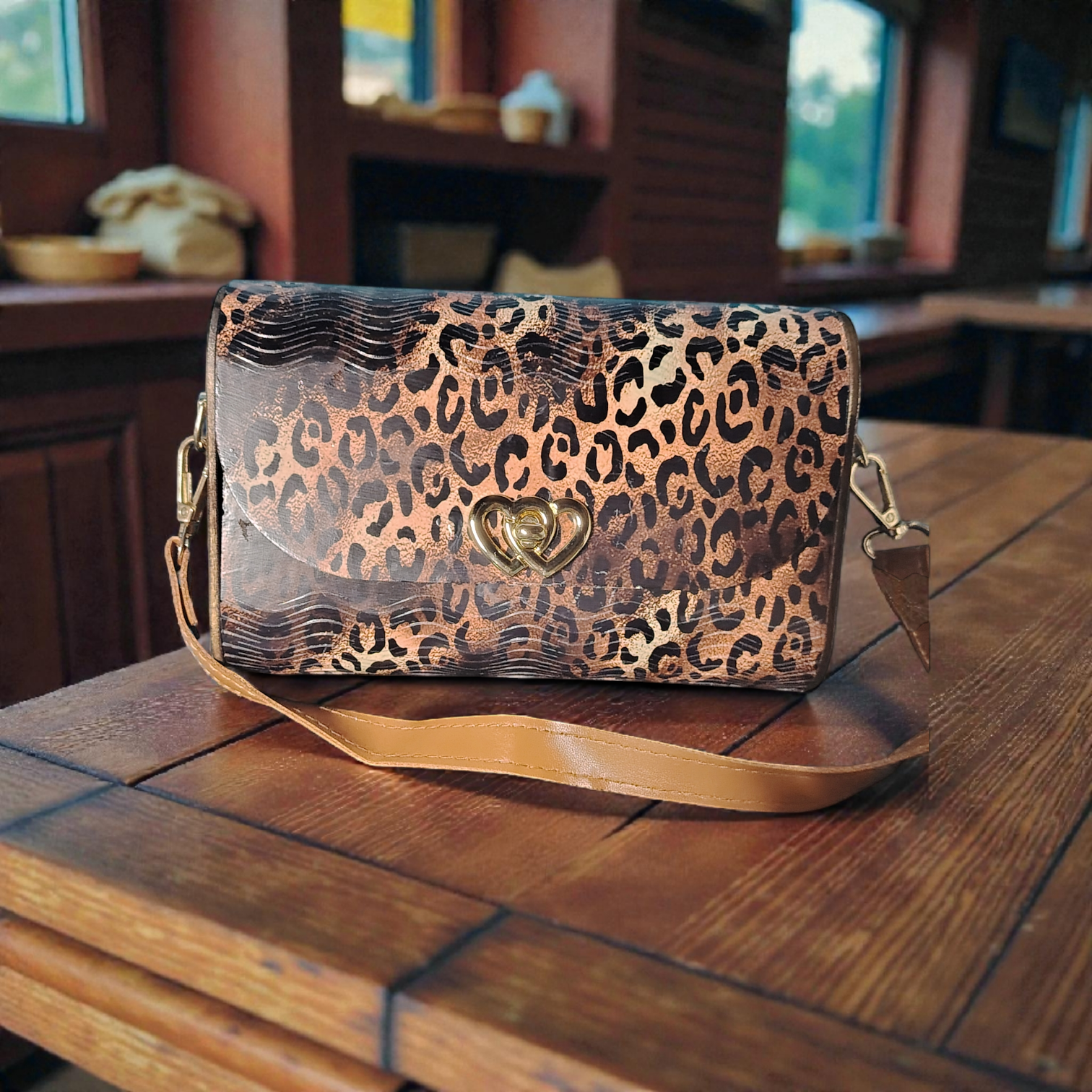 Sac à main en bois "Léopard Chic" – Impression DTF & Finition Vernie