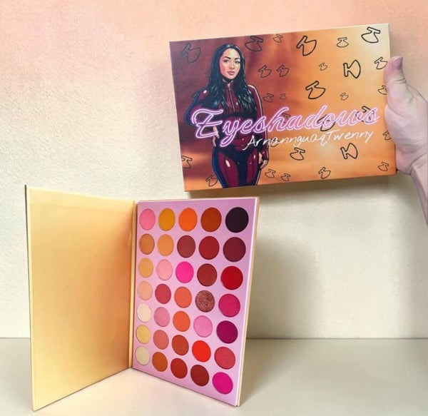 Pinkey -  Eyeshadows palette ATC 35 colours