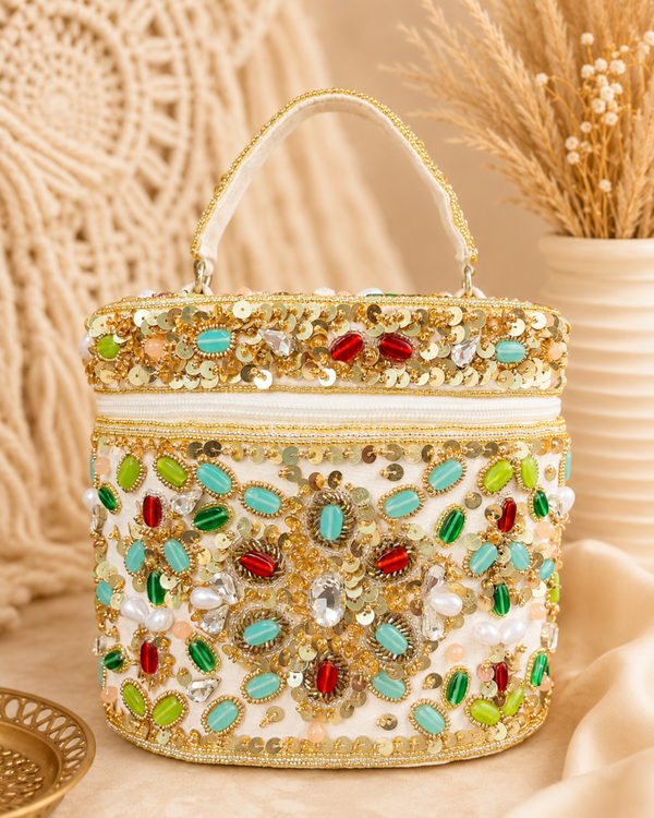 Jewel vanity white