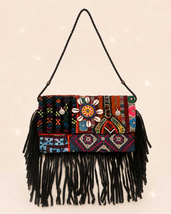 Wildflower Fringe Bag 🌸🖤