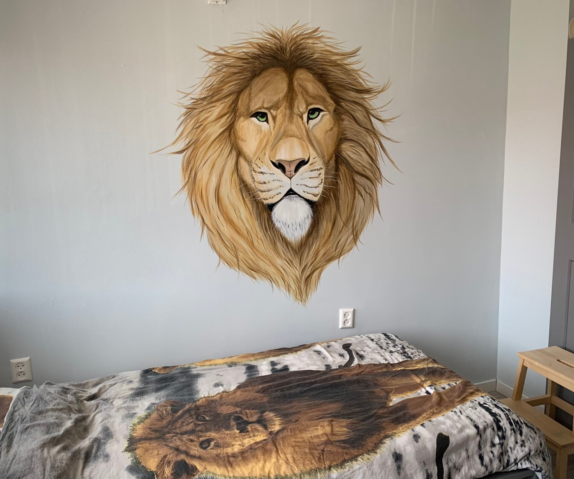Muurschildering  leeuw