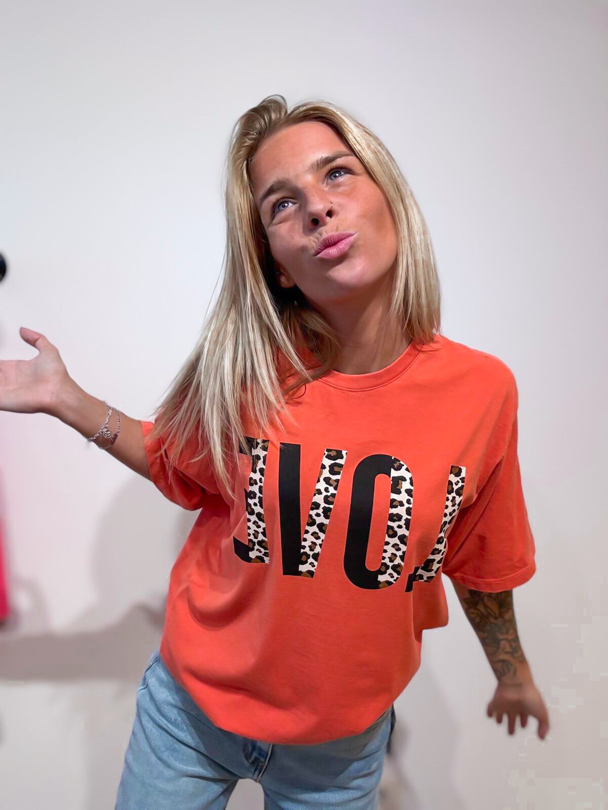 LEOLOVE t-shirt oranje