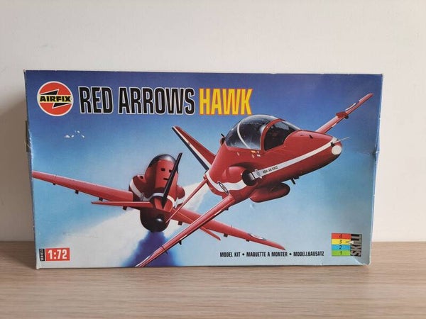 Airfix 03026 - Red Arrows Hawk (1/72)
