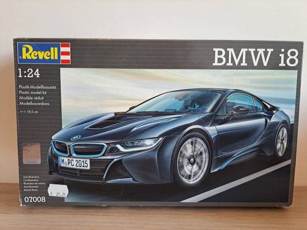 Revell 07008 - BMW i8 (1/24)