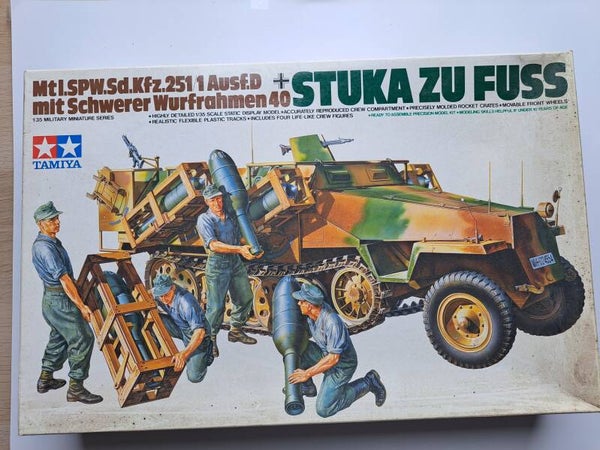 Tamiya | Nr. 35151 | 1:35 - Sd.Kfz.251/1 Ausf.D Stuka Zu Fuss