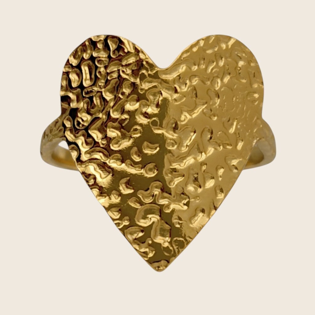 Bolt Heart Ring