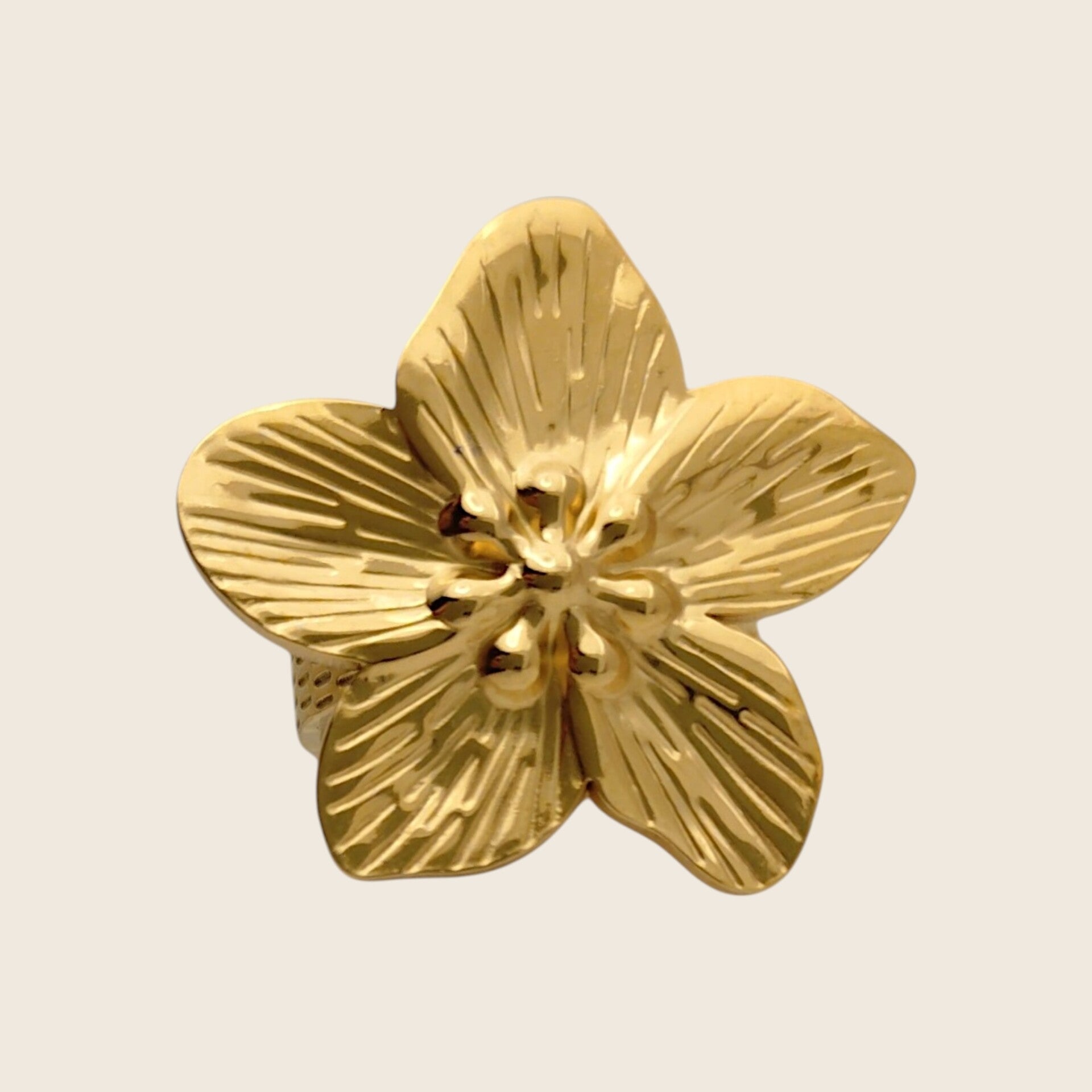 Golden Hebiscus Ring
