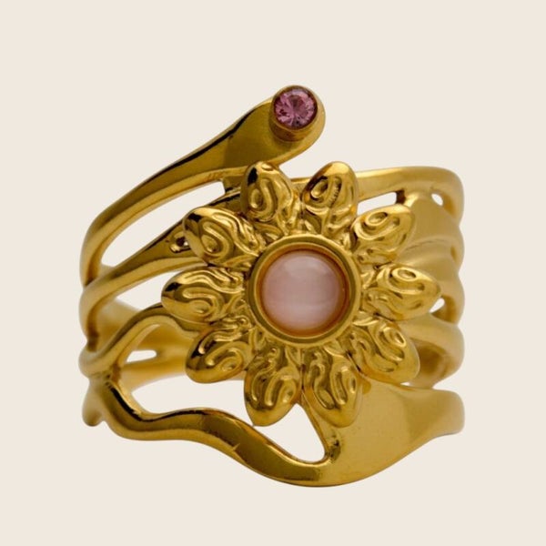 Rosé Fleur Ring